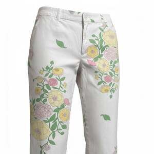 IZOD Woman Floral Print Stretch Capri Pants Size 16W Resort Coastal Grandma